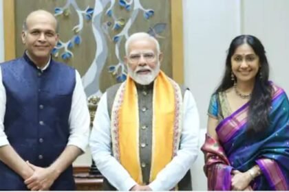 Director Ashutosh Gowarikar invited PM Modi for his son's wedding.