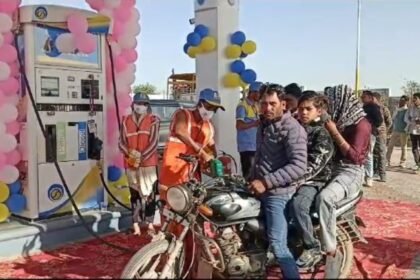 Women got the responsibility of fuel delivery under Shakti Didi initiative.