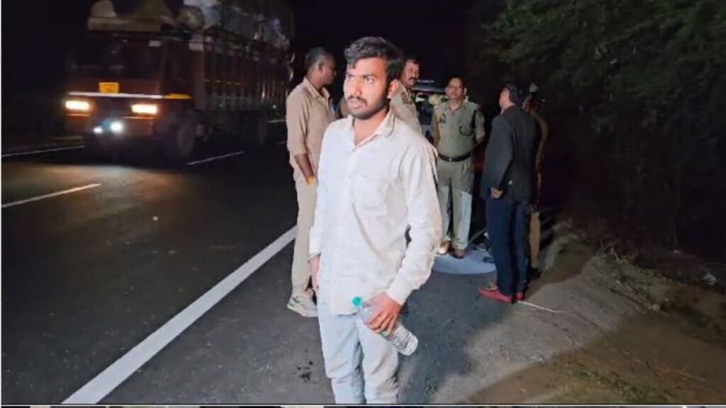 In-laws beat up son-in-law returning from family court, looted gold and fled