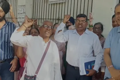 सातवें वेतन आयोग का वादा खोखला? 5 साल से इंतजार कर रहे सेवानिवृत्त शिक्षक