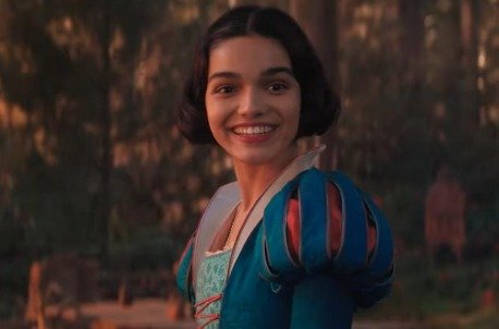 The 11 biggest differences between the 'Snow White' remake and the animated film