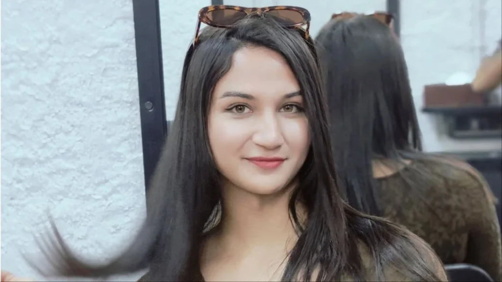 अनया बंगार ने क्रिकेट जगत