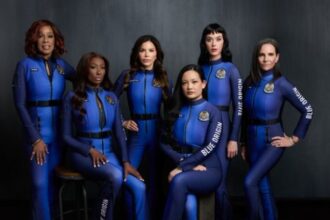 All-Women Crew Set to Soar Jeff Bezos' Fiancée Lauren Sánchez, Katy Perry to Fly to Space Today