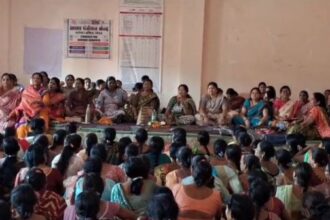 Bemetara: Vidya Jain became the district president of Chhattisgarh's fighting Anganwadi worker assistant welfare association for the third time