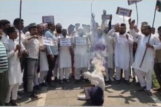 All India Action Committee burnt effigy against terrorism in Pilibhit