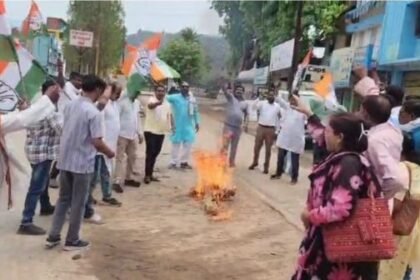 Pahalgam: Congress protests against terrorist attack