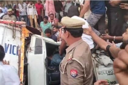 Muzaffarnagar: Horrible road accident in Khatauli, two women died