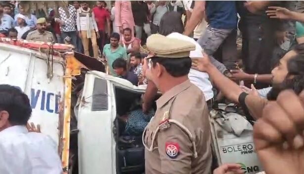 Muzaffarnagar: Horrible road accident in Khatauli, two women died