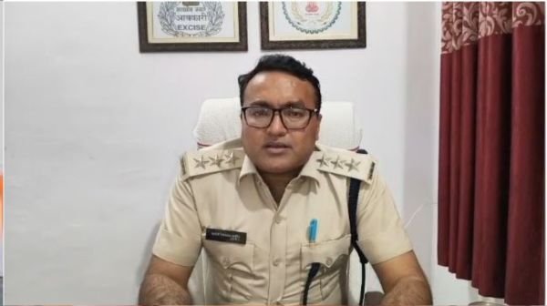 Big action of Excise Flying Squad team in Surguja: Ganja smuggler arrested