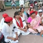 FIR lodged against SP women leaders for protesting and sloganeering outside Raj Bhavan