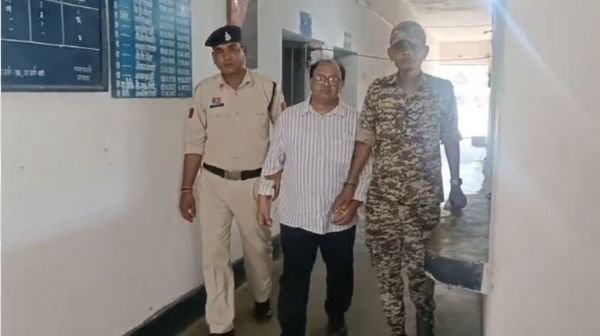 Jashpur: Former bank manager arrested from Aurangabad, Maharashtra