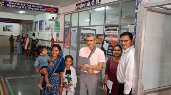 Bemetara Collector did a surprise inspection of the District Hospital and MCH