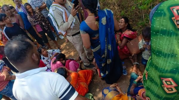 Major accident in Korba: High speed pickup falls into canal