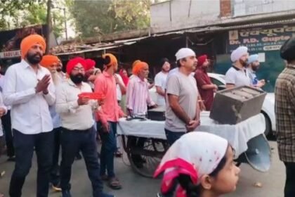 Dhan Dhan Shri Guru Teg Bahadur Sahib Ji's 404th holy Prakash Parv revered