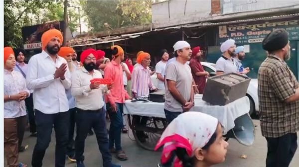 Dhan Dhan Shri Guru Teg Bahadur Sahib Ji's 404th holy Prakash Parv revered