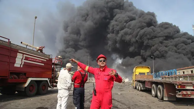 ईरान के बंदरगाह पर भीषण धमाका