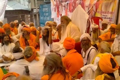 संत समाज का सरकार को चेतावनी: 'हाइवे नहीं बना तो सत्ता पर नहीं रहने का हक