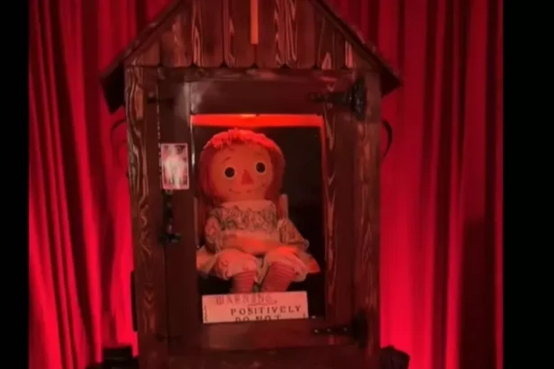 Annabelle Doll गायब