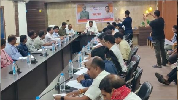 Press conference organized in Kanker to provide information about Samadhan Camp