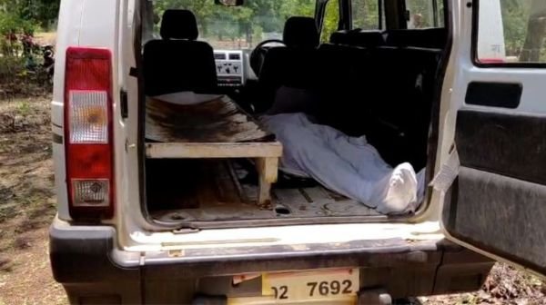 High speed became the cause of death, two youths died on the spot, two seriously injured