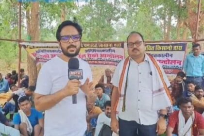 Farmers' indefinite rail roko agitation over Raoghat project continues for the fourth day