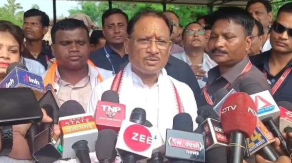 Chief Minister Vishnu Dev Sai reached Mandari village on the occasion of Good Governance Festival