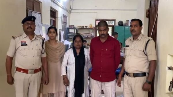 Husband and wife arrested with narcotic injections and cough syrup in Ambikapur