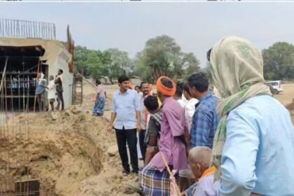 Villagers' anger erupted over Bharatmala project in Basanwahi, 300 people held a public meeting