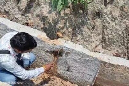 Corruption exposed in PMGSY drain construction in Balrampur