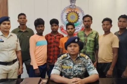 Sukma police got a big success, 7 Naxalites arrested with explosive material