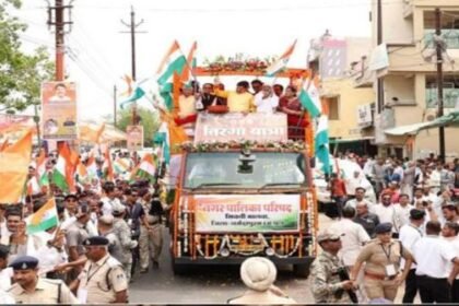 "Tiranga Yatra" took place in Seoni Malwa in honour of the brave soldiers of India