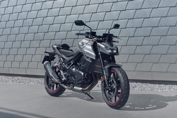 Honda CB750 HornetHonda CB750 Hornet