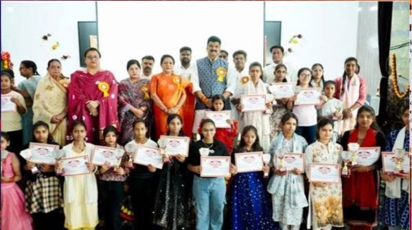 Daughters are a blessing, not a curse; encourage them to move forward: Minister Shri Rajput