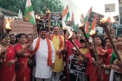 Sindoor Yatra dedicated to the valor of Indian Army in Chirmiri