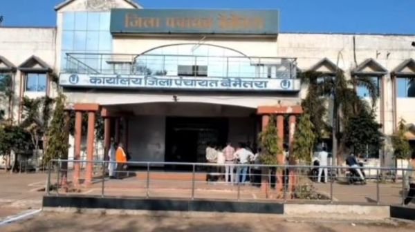 Bemetara: Congress opens front against corruption in Pradhan Mantri Awas Yojana