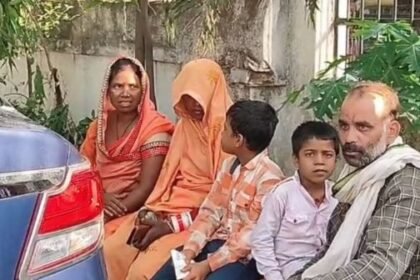 45 thousand rupees looted at knife point in Raigad, auto drivers accused