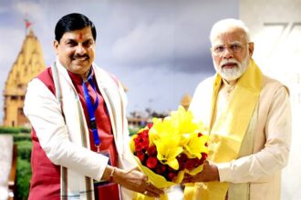 Chief Minister Dr. Mohan Yadav met Prime Minister Shri Modi
