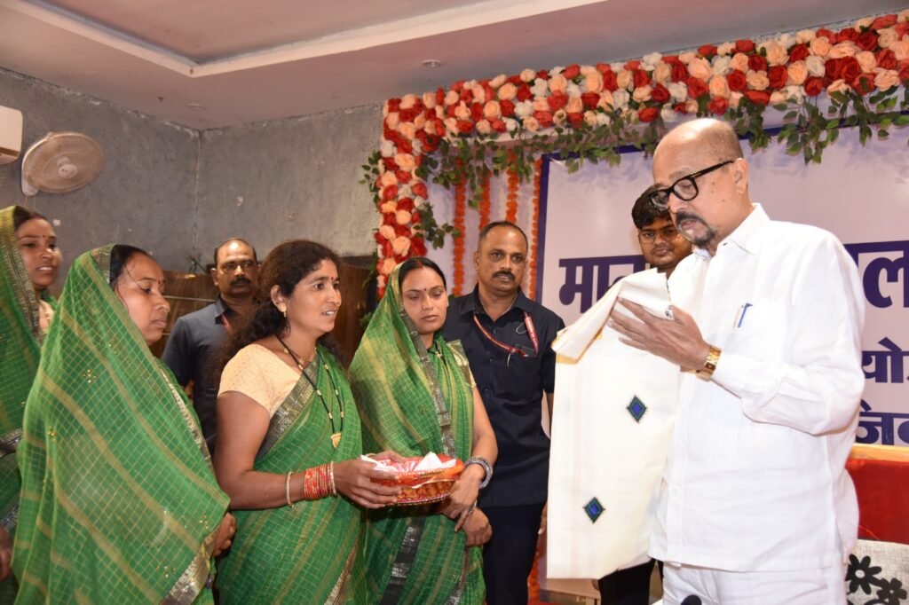 Raipur: Governor Ramen Deka adopted three villages