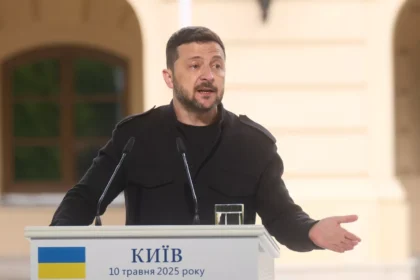 Zelenskyy Challenges Putin to Ceasefire and Face-to-Face Talks in Turkey