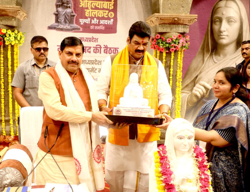 Food Minister Govind Singh Rajput congratulated Chief Minister Dr. Yadav on record procurement of wheat