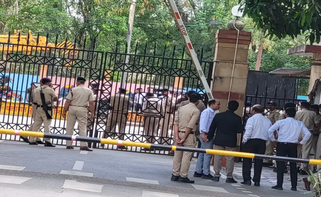 अंबेडकर प्रतिमा विवाद gwalior