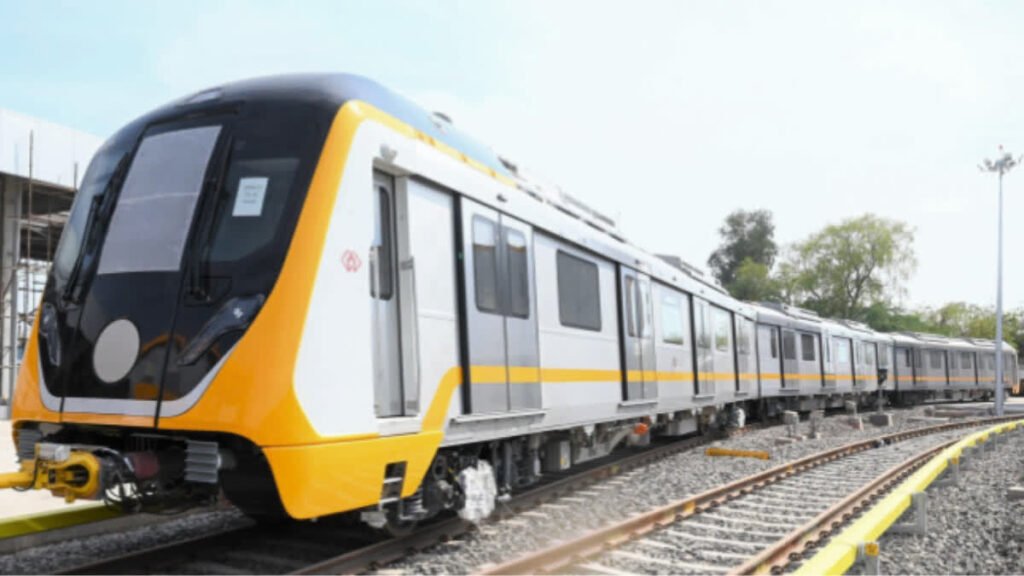 इंदौर में मेट्रो ट्रायल