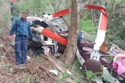 उत्तरकाशी हेलीकॉप्टर क्रैश