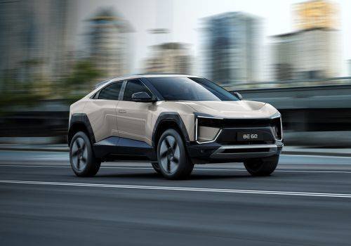 महिंद्रा इलेक्ट्रिक कारें 2025