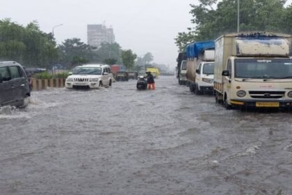 मुंबई में भारी बारिश