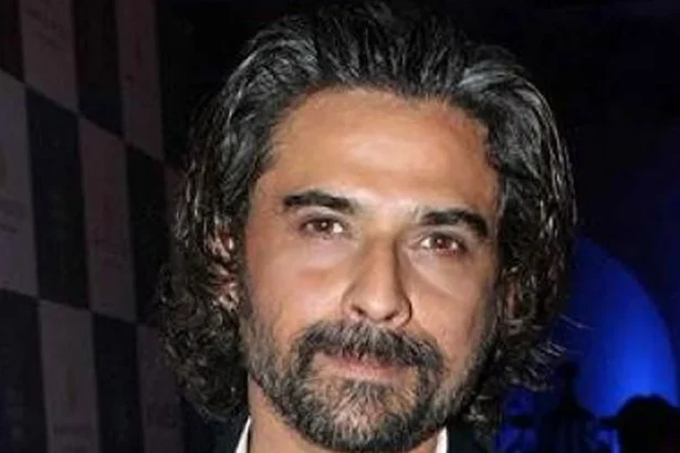 मुकुल देव निधन