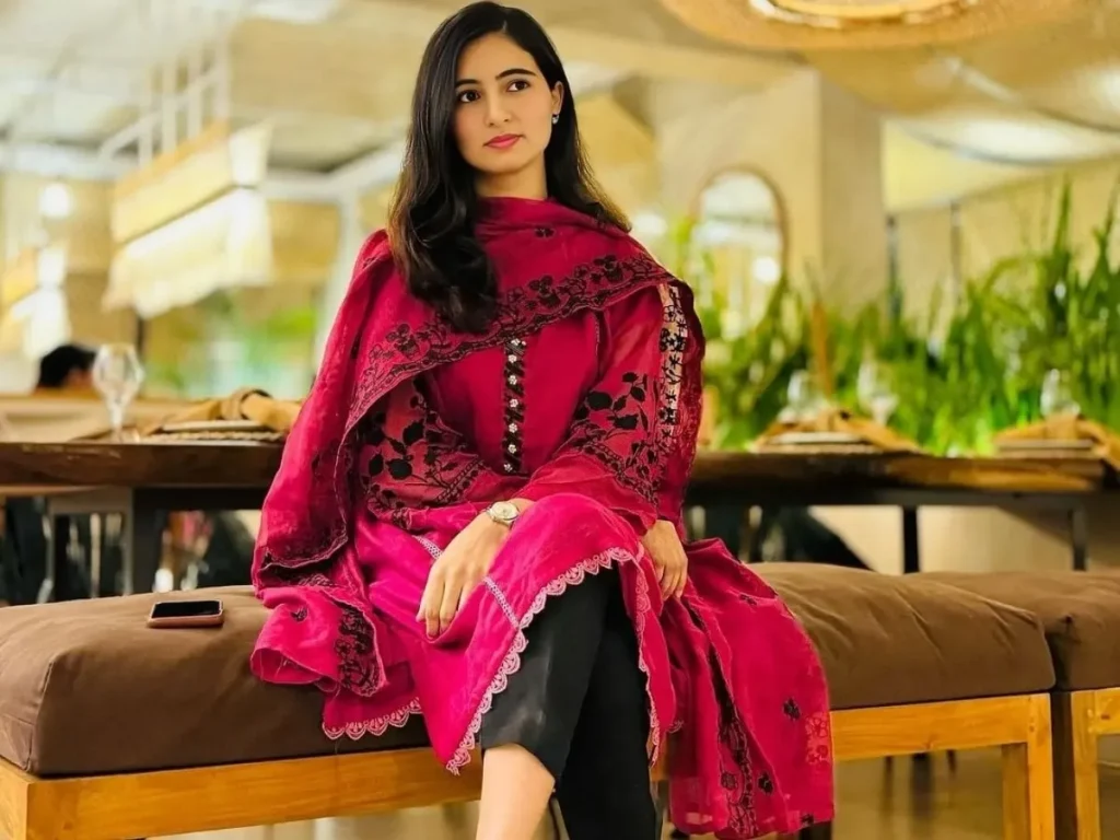 सृष्टि डबास