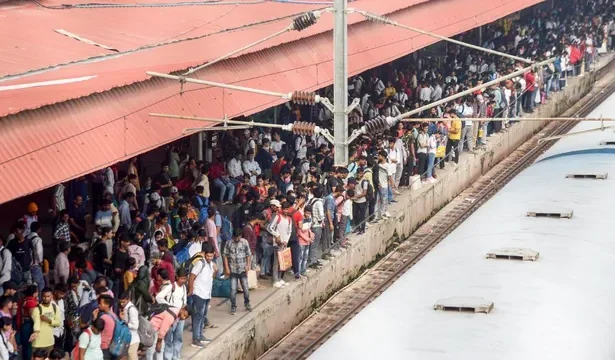 हडपसर-जोधपर एक्सप्रेस