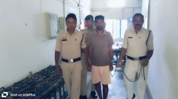 Police arrested the accused of rape in Jashpur