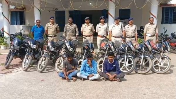 Bike thief gang busted in Raigarh